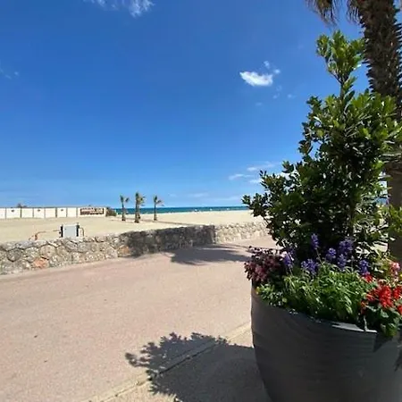 T2 Proche - 4neulo12 One Bedroom Flat *