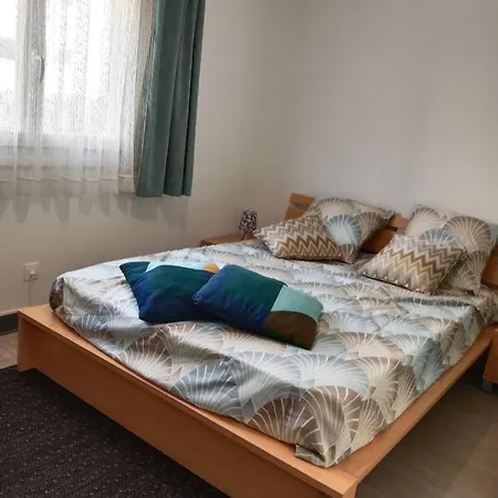 דירה T2 Proche - 4neulo12 One Bedroom Flat *